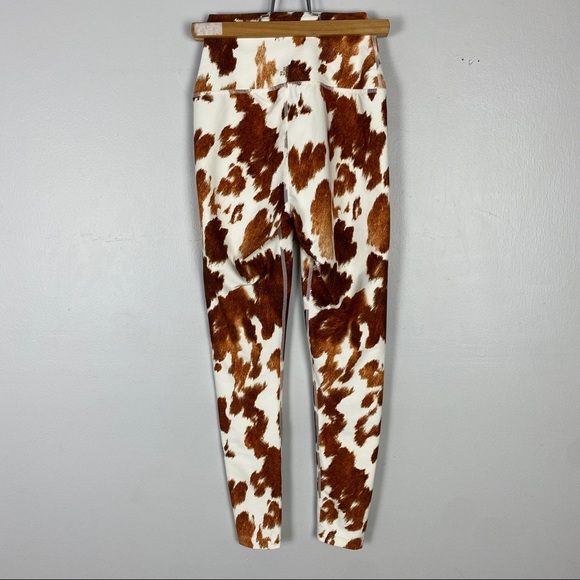 NEW WEWOREWHAT REVOLVE BROWN PRINTED HIGH-WAIST LEGGINGS - Picture 6 of 9